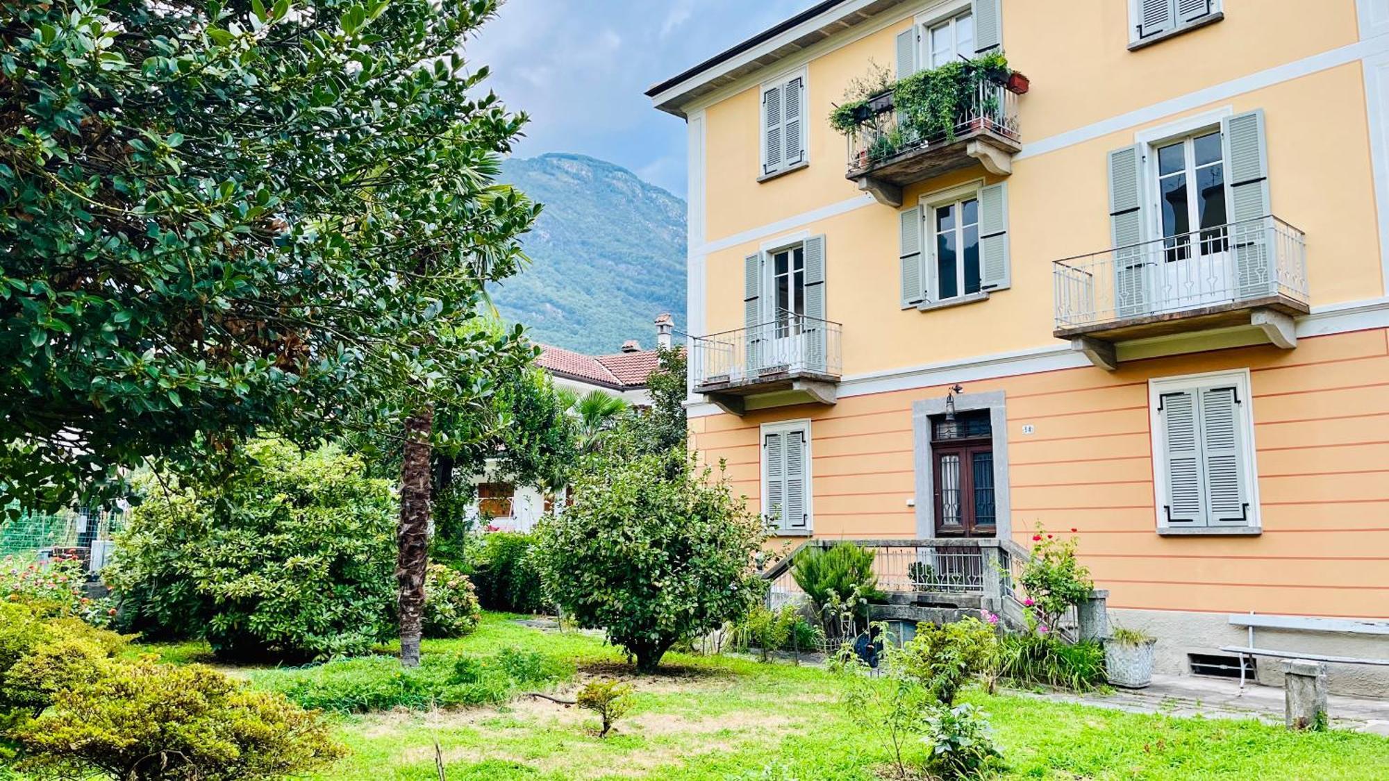 Апартаменты Antica Casa Storica Con Giardino Домодоссола Экстерьер фото